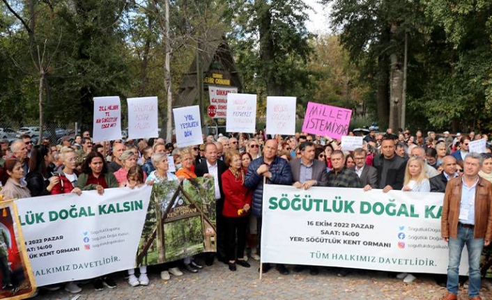 Edirne'de kent ormanına millet bahçesi olmaması için 'insan zinciri' eylemi